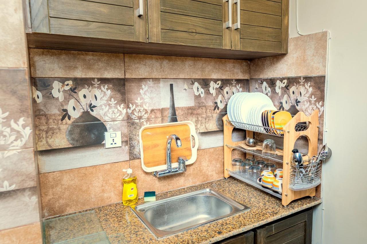 Two Bedroom Deluxe Apartment In Bahria Town Rawalpindi Esterno foto